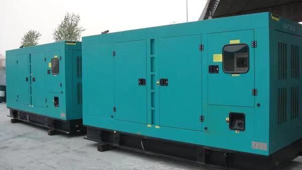 南京二手康明斯400kw大型柴油发电机组