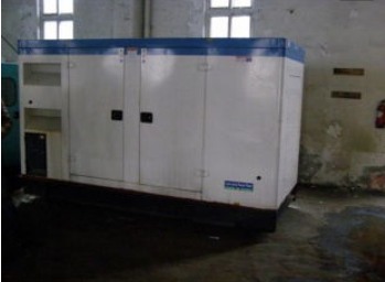 南京二手康明斯150kw大型柴油发电机组